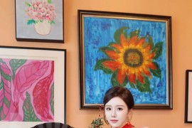 [秀人网] 2025.01.26 NO.9834 小薯条nienie 红色旗袍服[132P/1.42GB] - 微蜜图社-微蜜图社