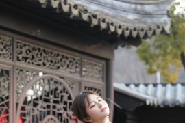 [秀人网] 2025.03.11 NO.9997 小肉肉咪 紫色连衣短裙[80P/814MB] - 微蜜图社-微蜜图社