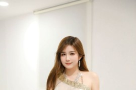 [秀人网] 2025.04.29 NO.10218 小肉肉咪白色泳衣[78P/739MB] - 微蜜图社-微蜜图社