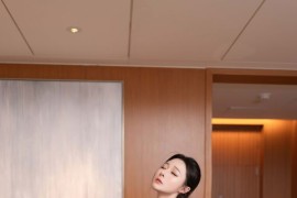 [秀人网] 2025.05.16 NO.10290 小逗逗 紫色制服[81P/768MB] - 微蜜图社-微蜜图社