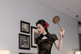 [秀人网] 2025.05.23 NO.10323 小逗逗 黑色古风服[81P777MB] - 微蜜图社-微蜜图社