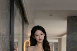 [秀人网] 2025.05.26 NO.10328 唐安琪 银色连衣裙[83P817MB] - 微蜜图社-微蜜图社