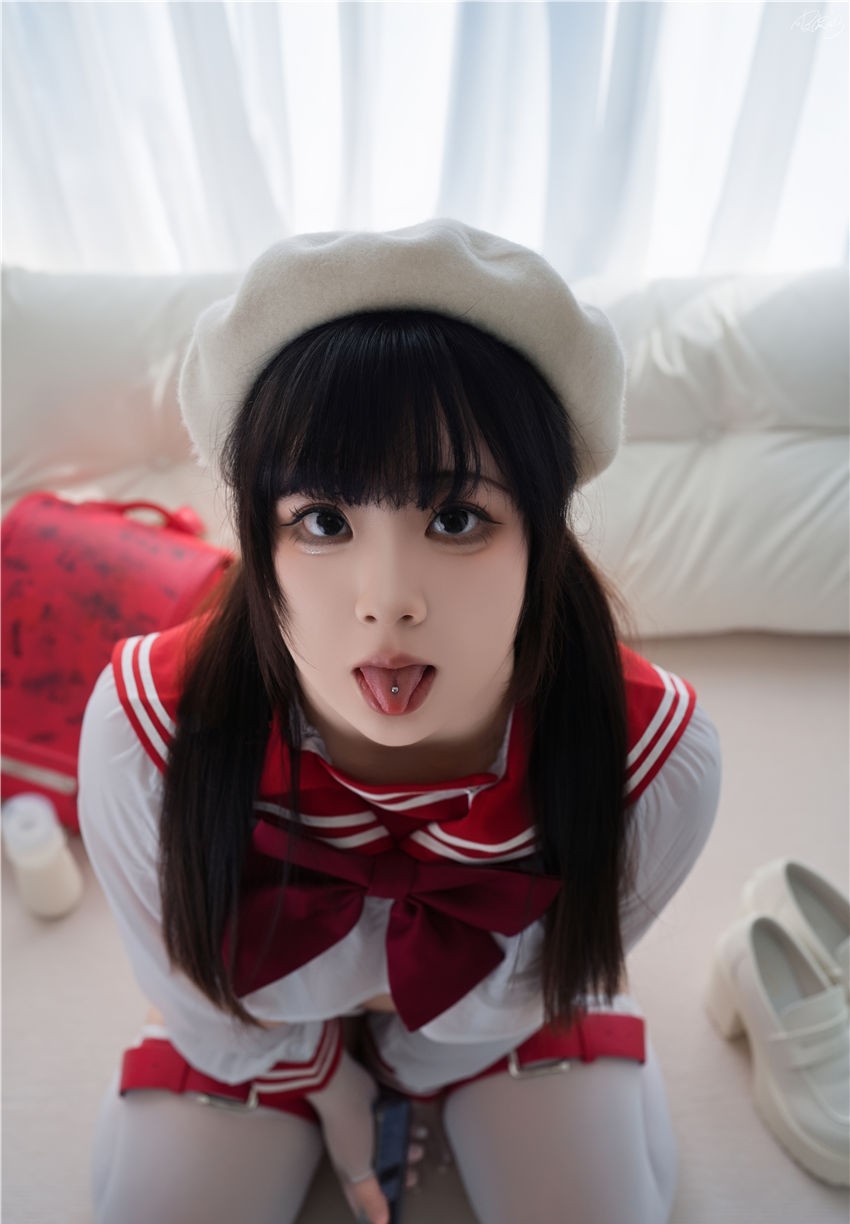 皮皮奶 JK红书包 [47P-1.31G] 第1张