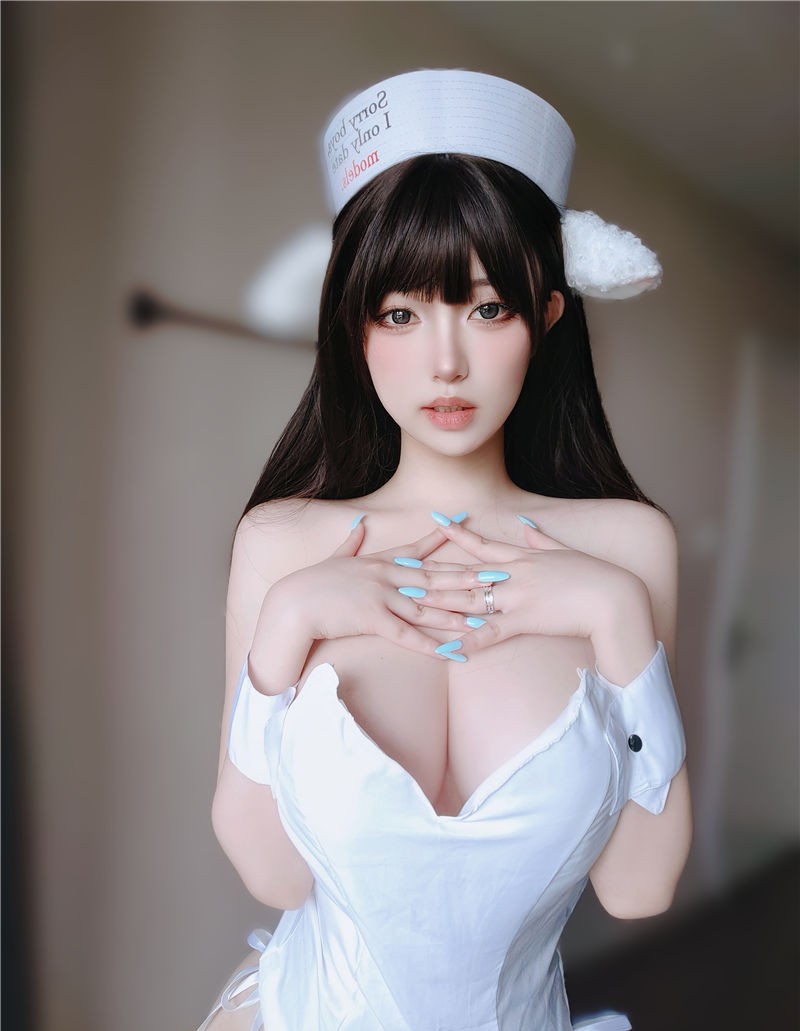 女主K [Fantia] 2024年05月订阅[129P-659M] 第4张